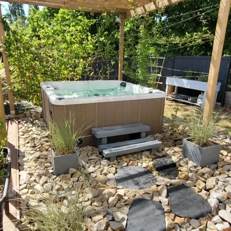 Maison 10 Personnes 24h Du Mans Villa *