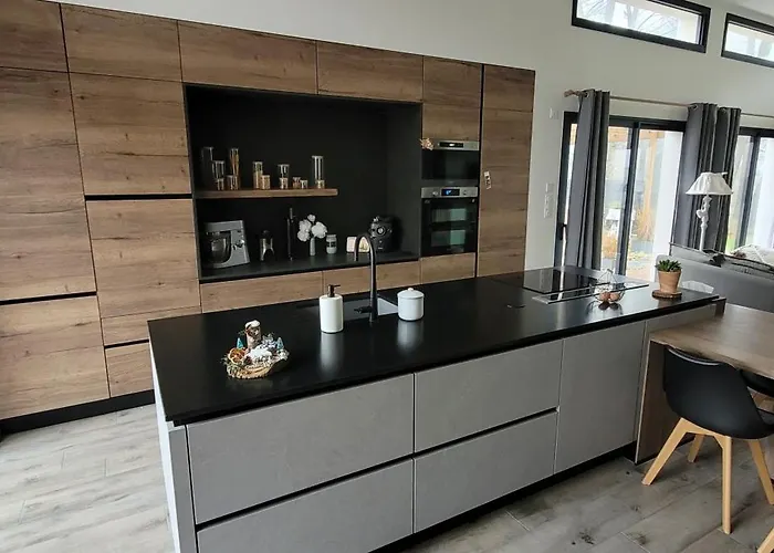 Maison 10 Personnes 24h Du Mans * Changé